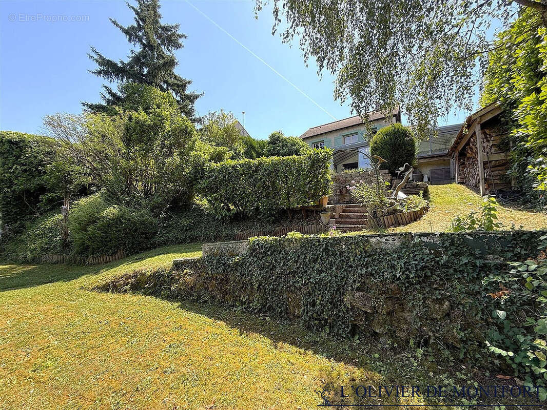 Maison à MONTFORT-L'AMAURY