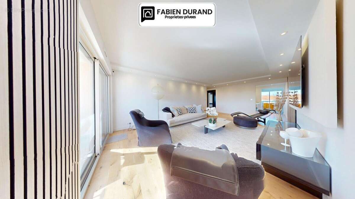 Appartement Unique à Frejus  Plage 3 pièce(s) 70 m2 avec Garage Cave Parking - photo 14
