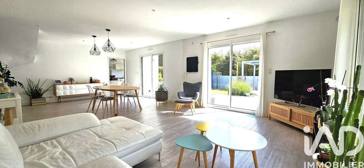 Photo 4 - Maison à LA TURBALLE