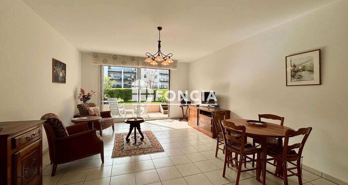 Appartement à AIX-LES-BAINS