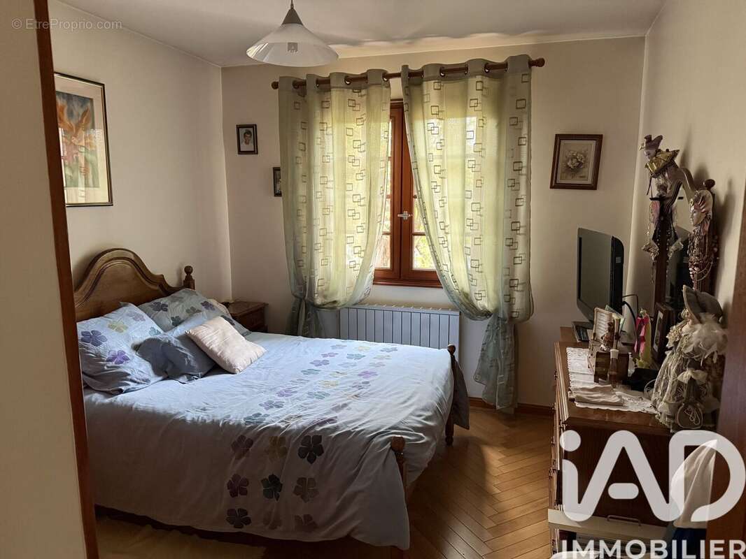 Photo 5 - Maison à VIGNEUX-SUR-SEINE