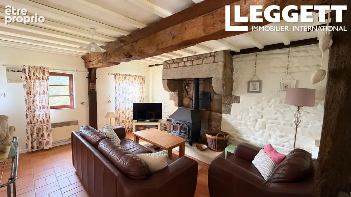 Charmante maison normande avec deux gîtes indépendants, potentiel locatif et plus d’un hectare de terrain - photo 9