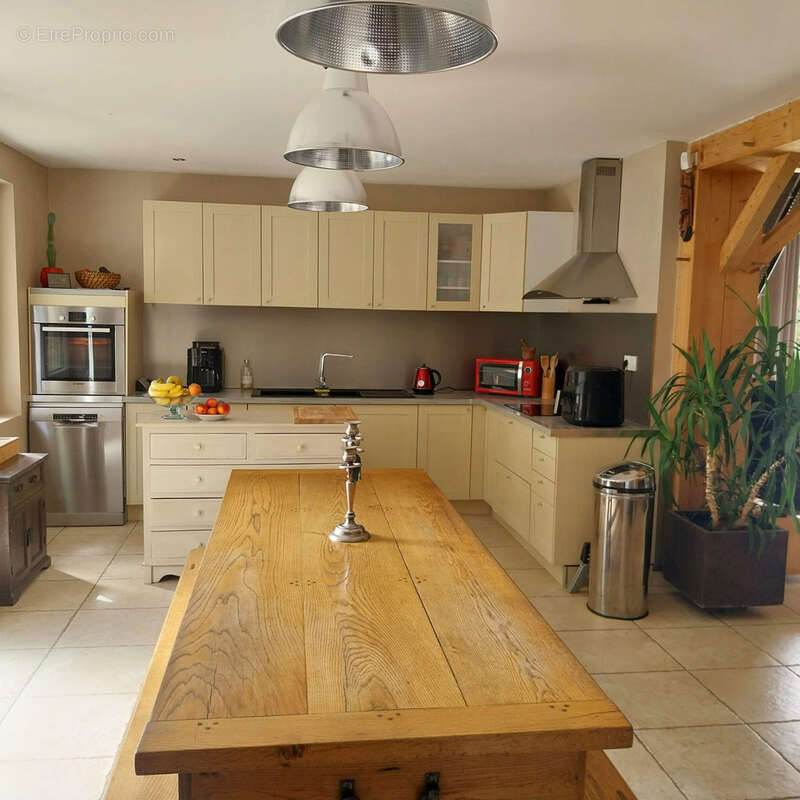 Maison à LAMOTHE-CAPDEVILLE