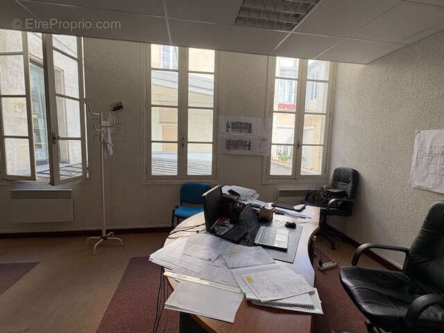 Commerce à ROCHEFORT