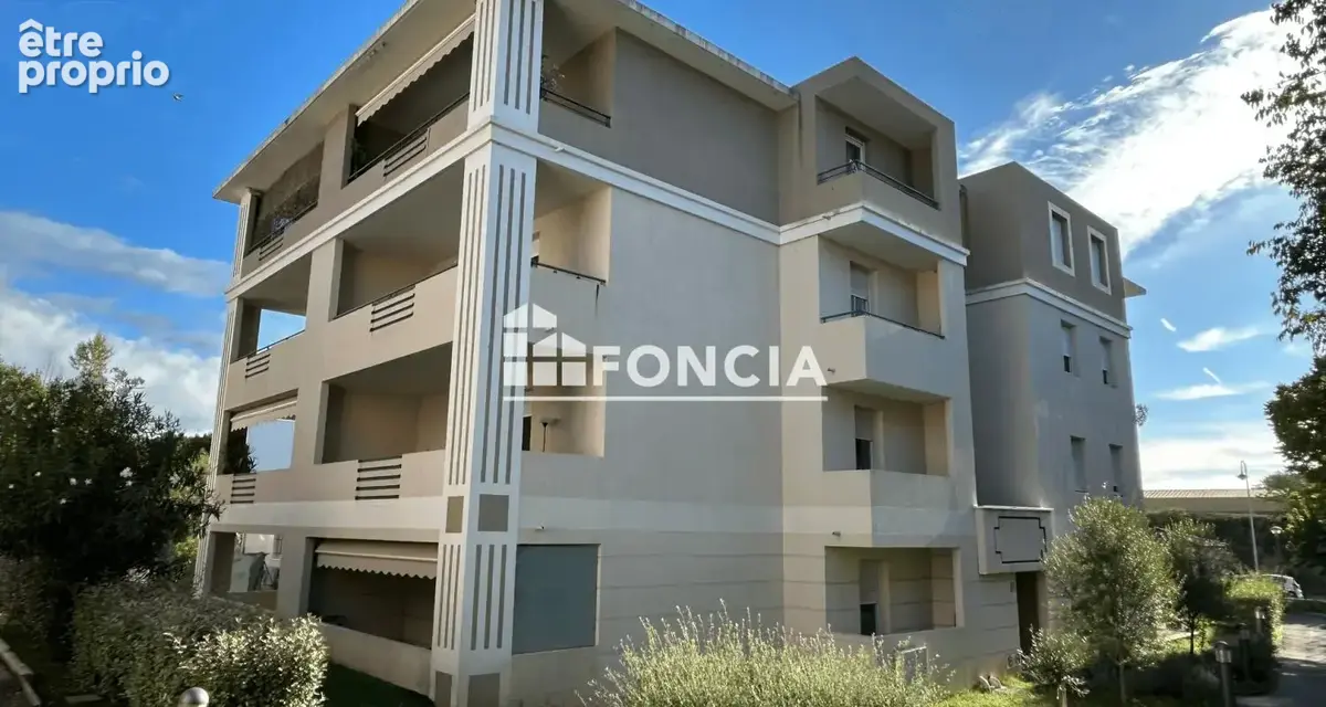 BRIGNOLES - Agréable T2 loué en résidence récente avec piscine - photo 9