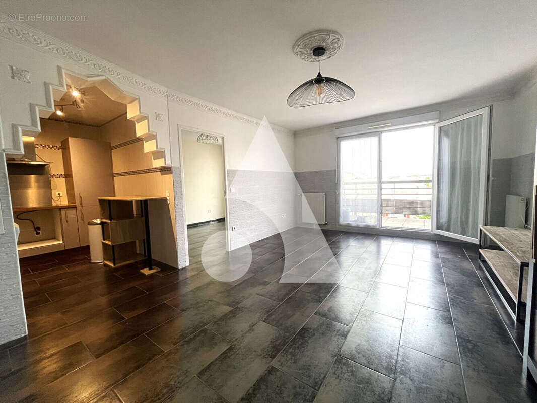 Appartement à LIMEIL-BREVANNES