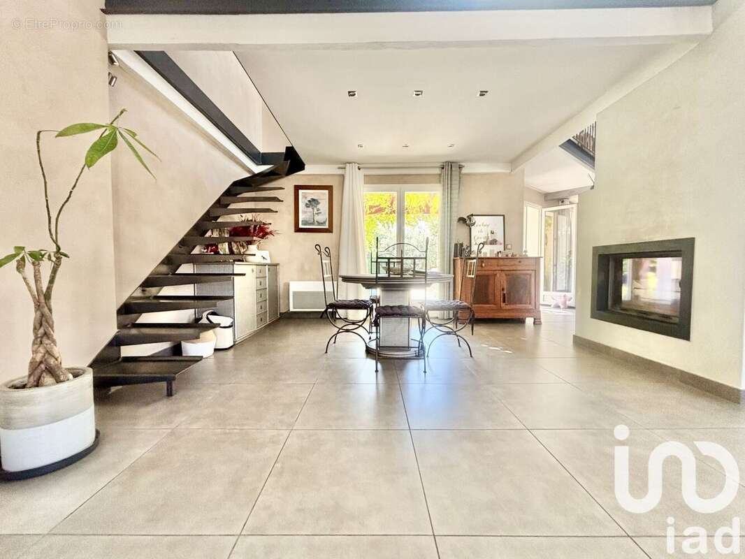 Photo 4 - Maison à LE SOLER