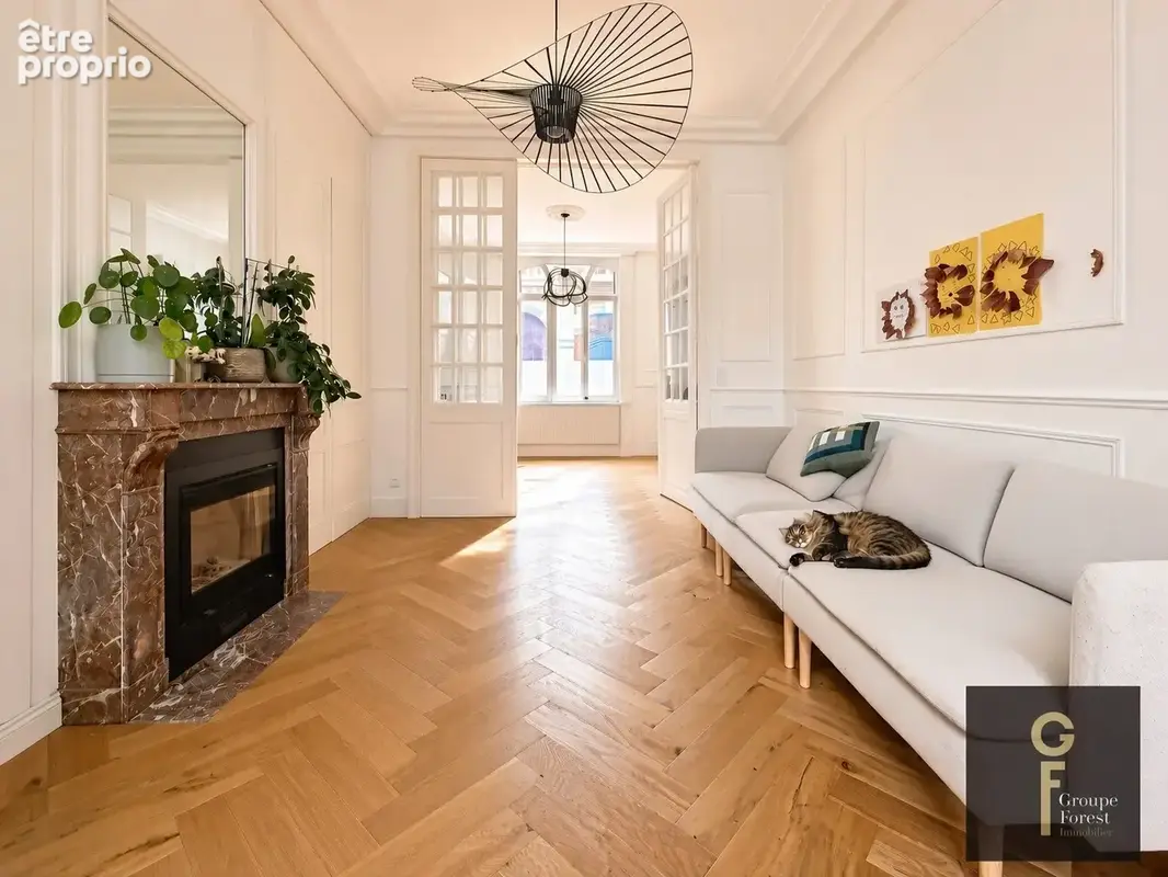 Maison 8 pièces 179 m² à vendre à La Madeleine (59110) - photo 2