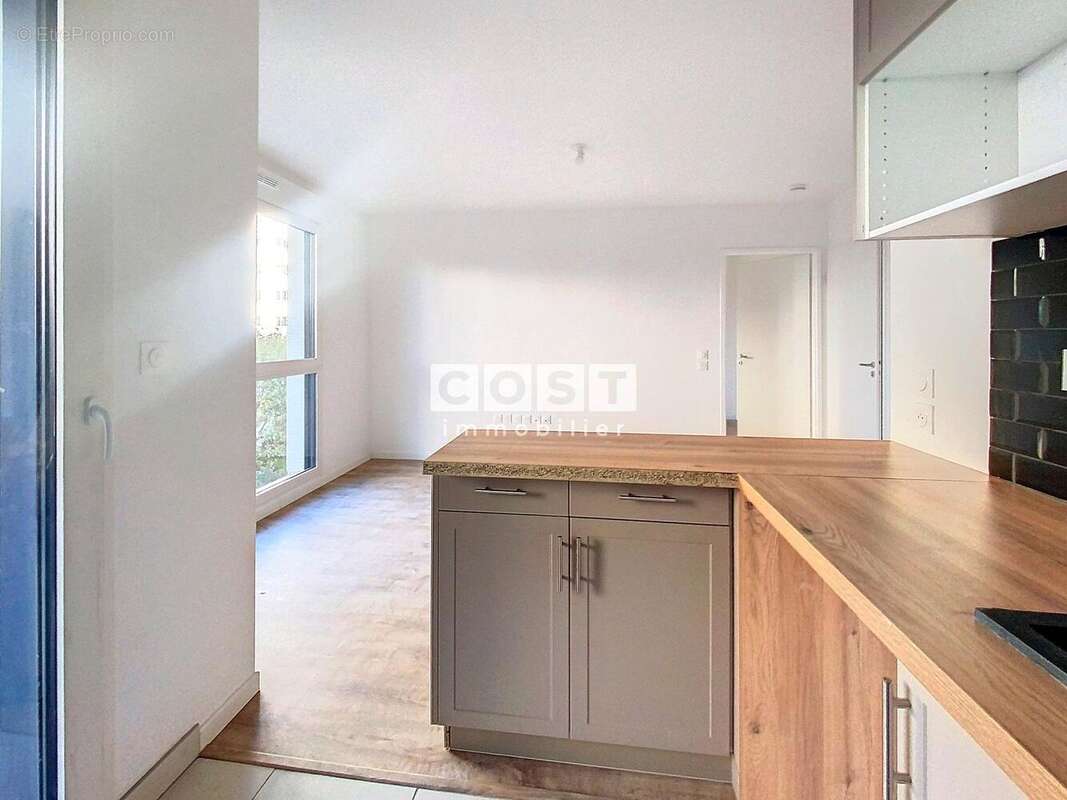 Appartement à BOIS-COLOMBES