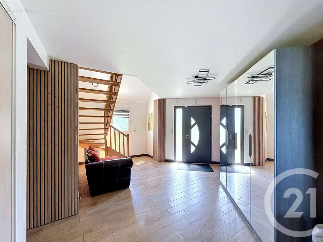 Maison 287 m² à Lannion  - photo 2