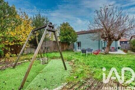 Photo 2 - Maison à FLOIRAC