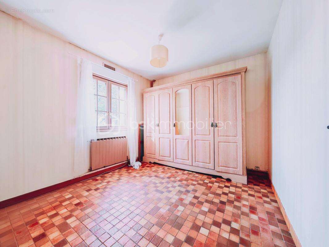 Maison à SANTES