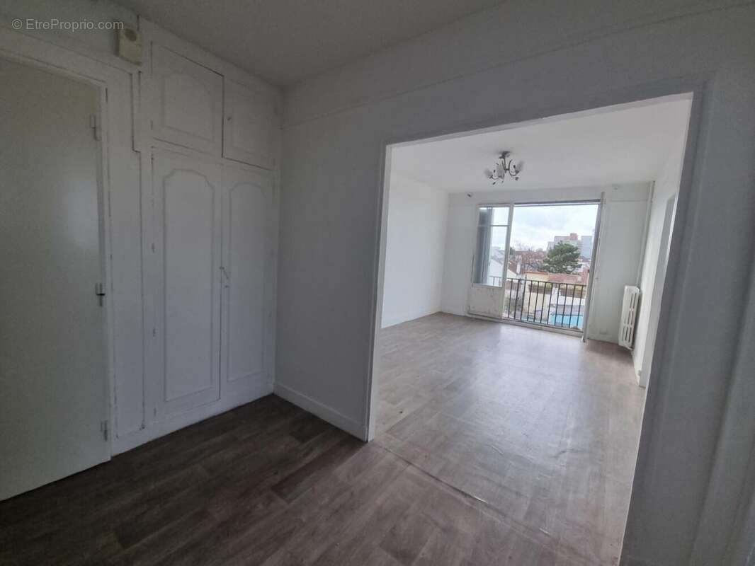 Photo 2 - Appartement à COLOMBES