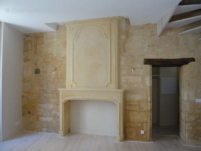 Appartement à SARLAT-LA-CANEDA