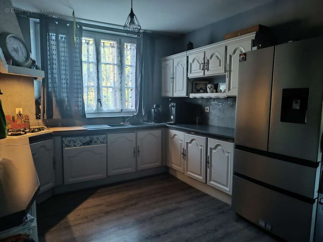 Maison à CHEF-BOUTONNE