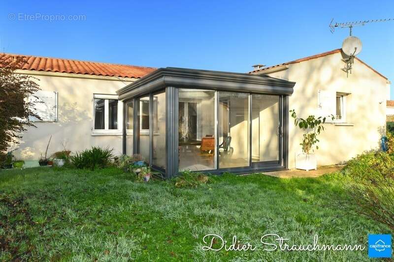 Maison à AIGREFEUILLE-D'AUNIS