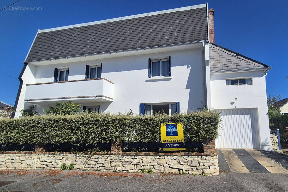 Maison à PALAISEAU