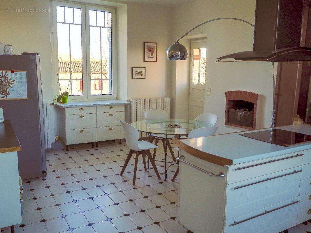 Maison à AIRE-SUR-L&#039;ADOUR