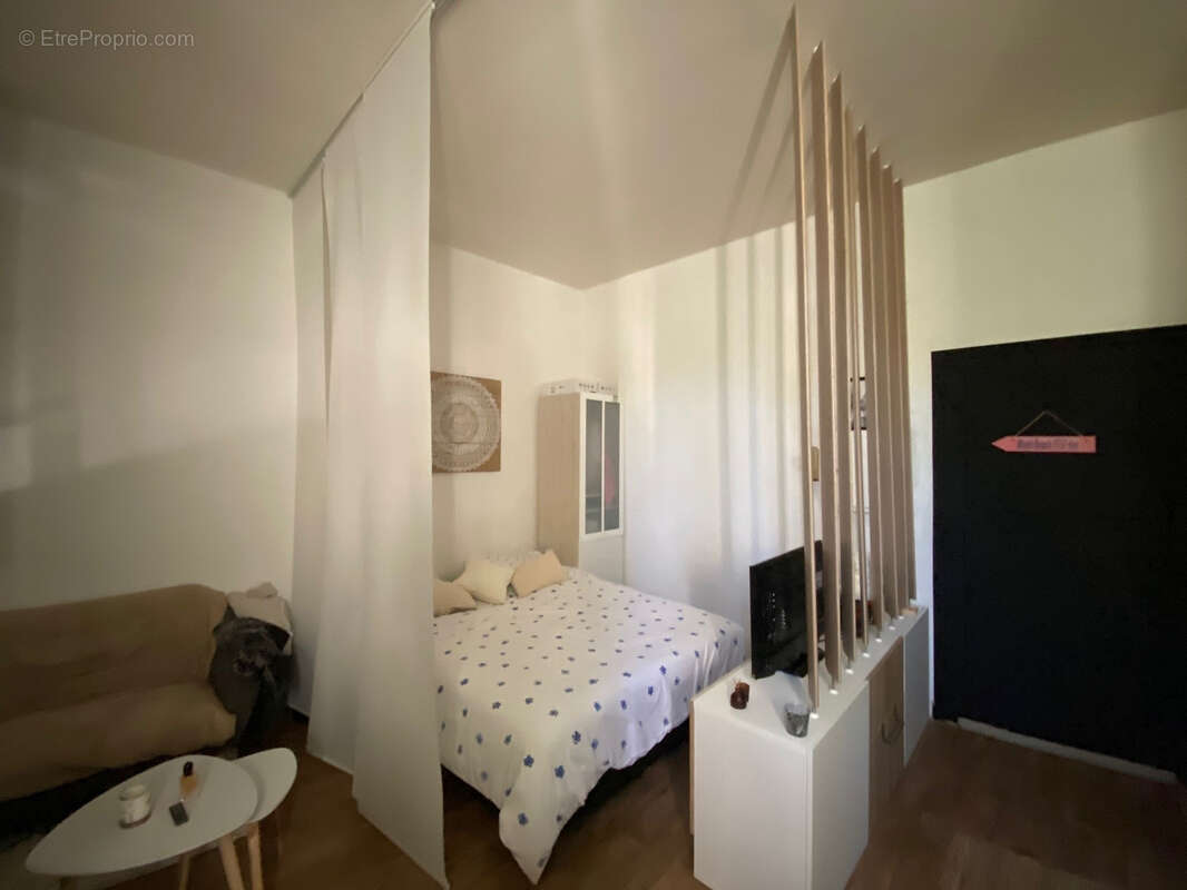 Appartement à UZES