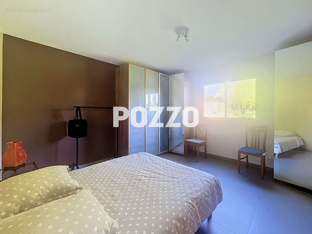 Maison à SAINT-PAIR-SUR-MER