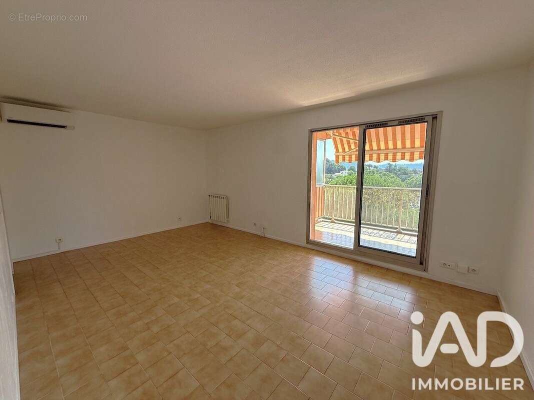 Photo 4 - Appartement à LE CANNET