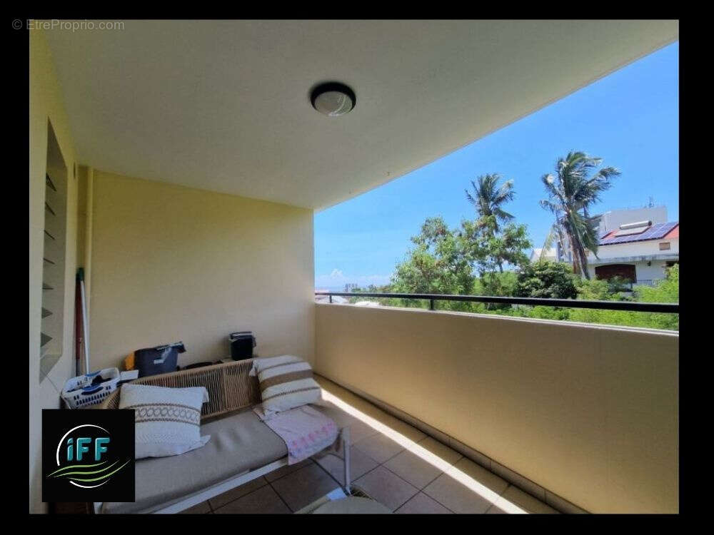 Appartement à SAINT-DENIS