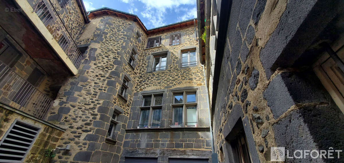 Appartement à SAINT-FLOUR
