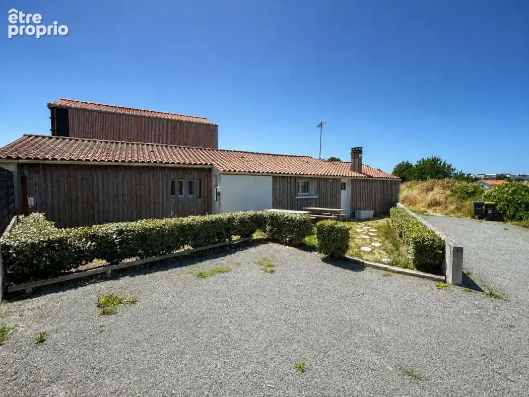 Lagord – aux portes de la rochelle  maison de charme avec patio – idéale résidence principale ou activité libérale - photo 5