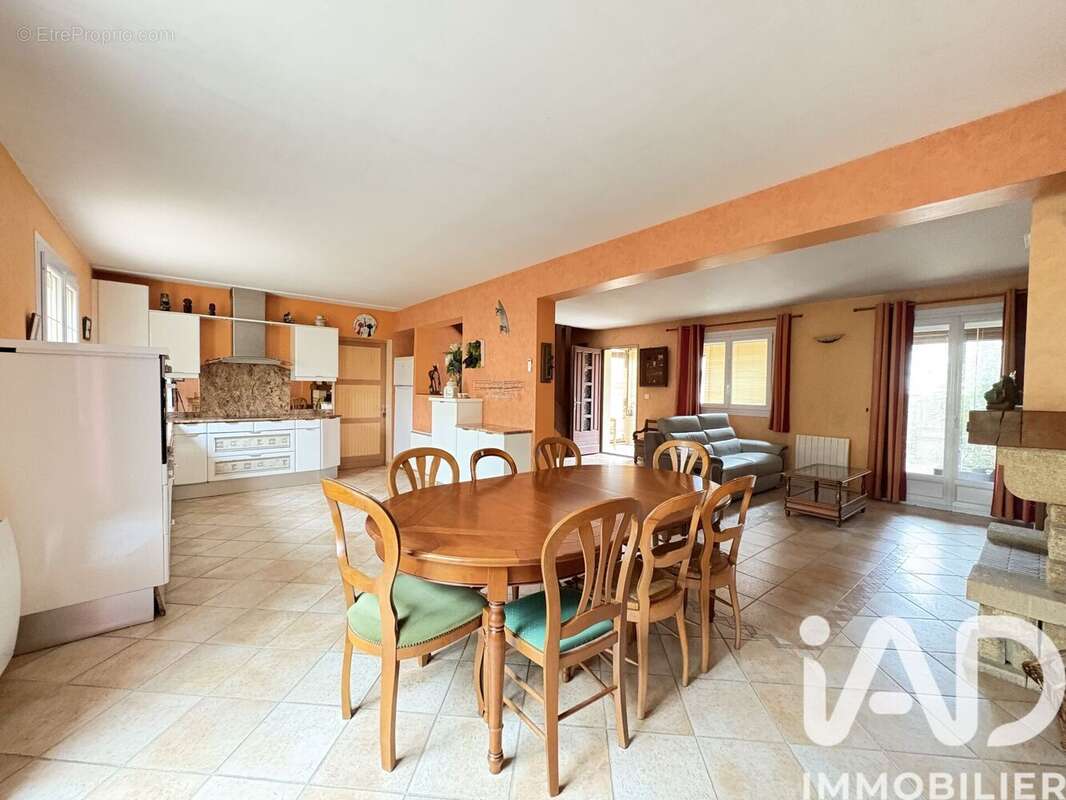 Photo 5 - Maison à ORMESSON-SUR-MARNE