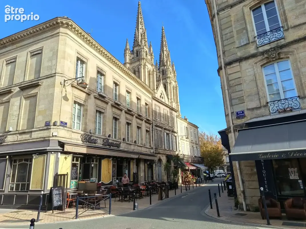 Appartement T3 de 70 m2 Bordeaux Chartrons - photo 1