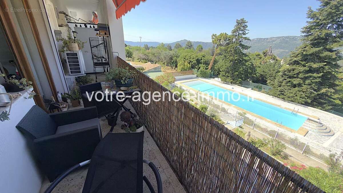 Berre-les-Alpes – T2 en dernier étage, piscine, parking - photo 7