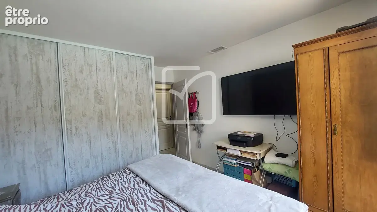 Agréable plain-pied 3faces sur 680m2 et piscine - photo 8