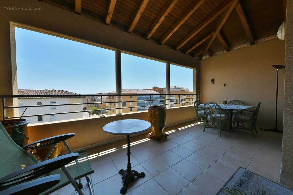 Appartement à UZES