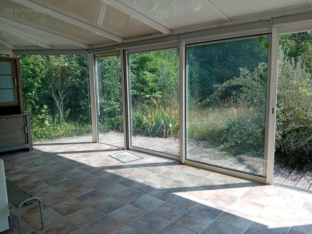 Maison à SAINT-PRIEST-LA-MARCHE