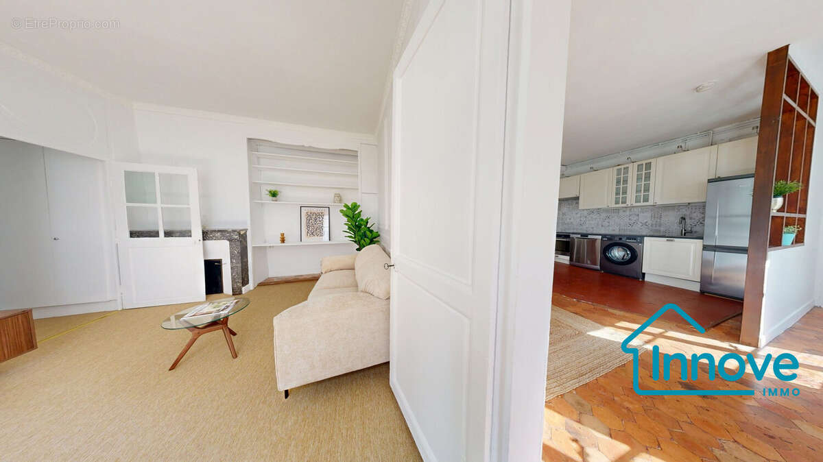 Appartement à VERSAILLES