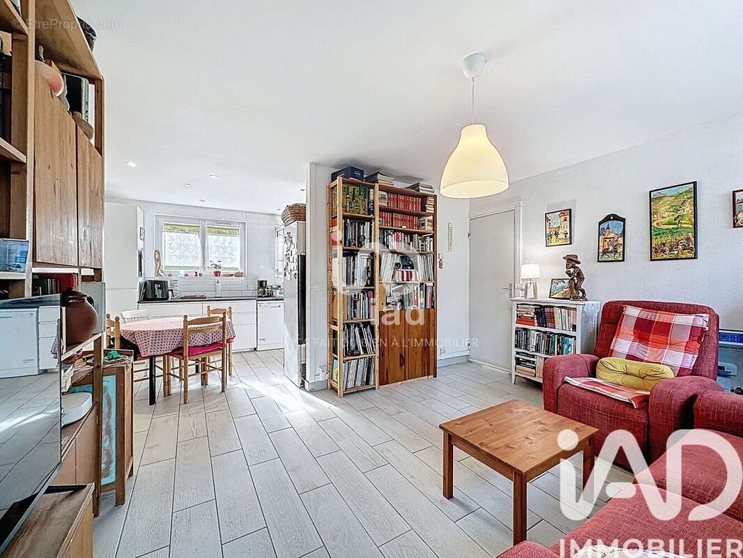Photo 3 - Appartement à DAMMARIE-LES-LYS
