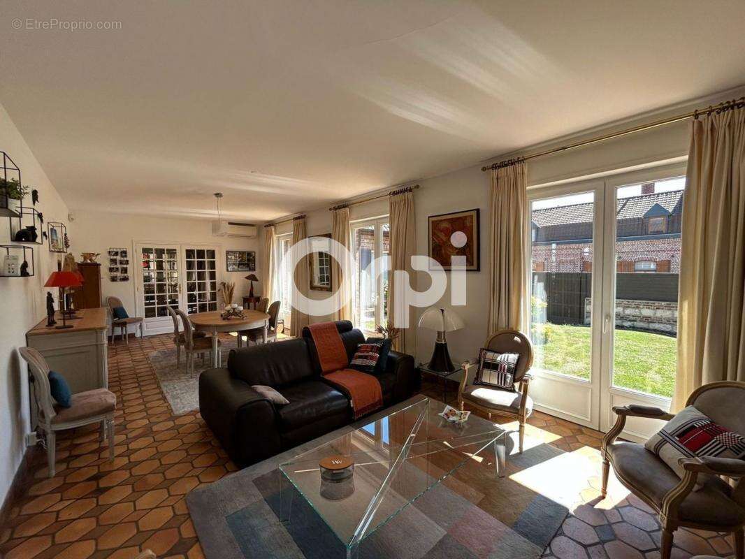 Maison à CAMPHIN-EN-CAREMBAULT