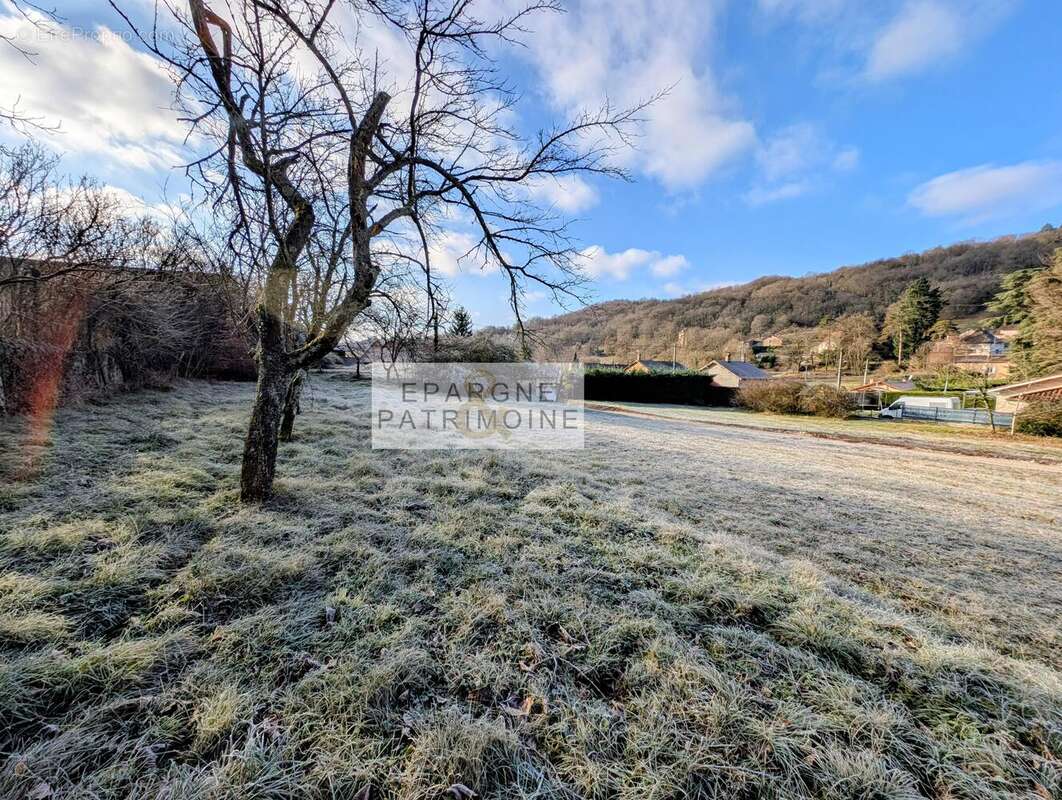 n°1 - Terrain à PANOSSAS