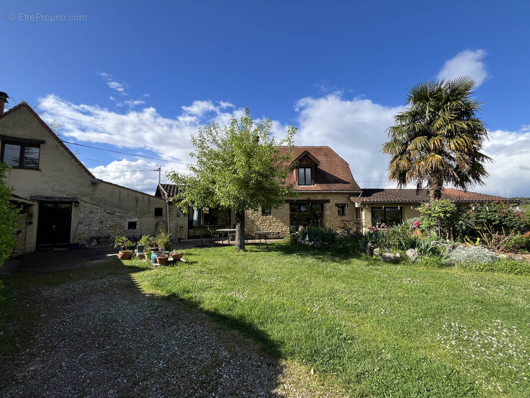 Maison à PLAZAC