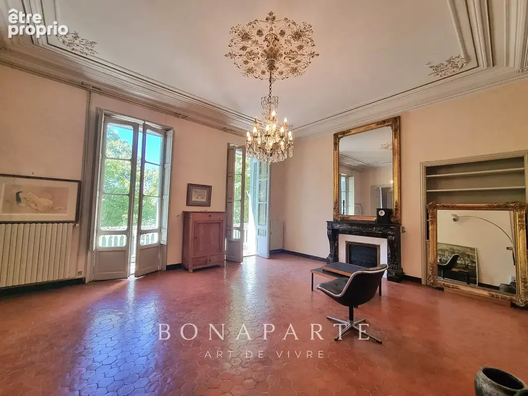 Appartement bourgeois sur l'Esplanade Charles-de-Gaulle - photo 2