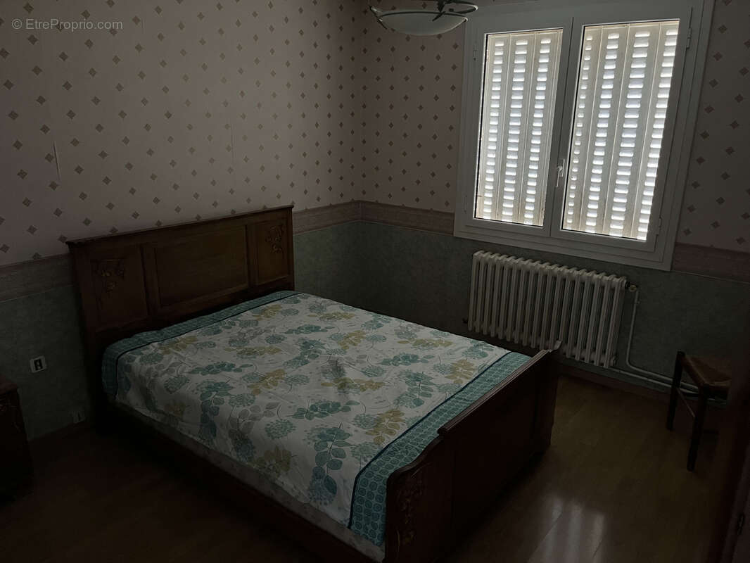 Maison à ANGLARDS-DE-SALERS