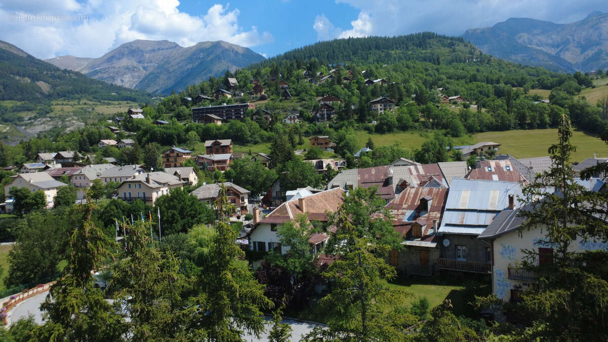 Val d'Allos, une oasis de fraicheur à la montagne - Label Famille Plus Montagne - Chalet 8 pièces - Vue montagne - Altitude 1400 - photo 3