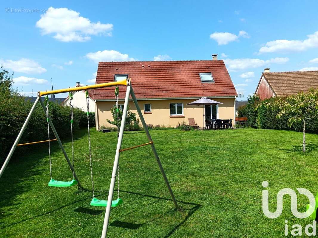 Maison 106 m² à Boissey-Le-Chatel  - photo 2