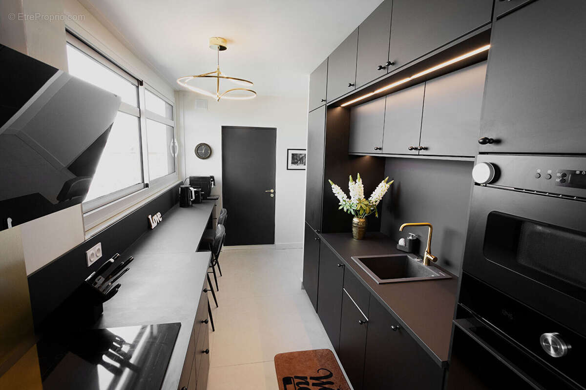 Appartement à NANTERRE