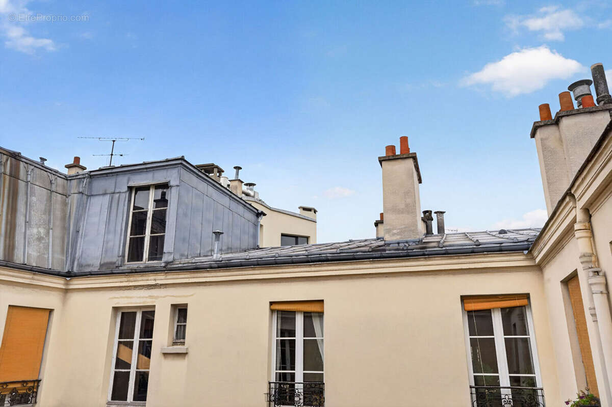 Appartement à PARIS-12E