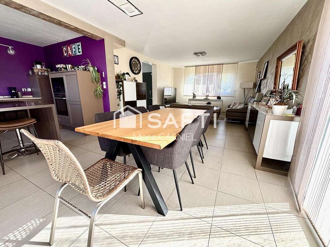 Photo 3 - Maison à COSNES-ET-ROMAIN