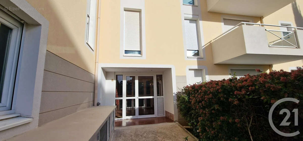 Appartement à HYERES
