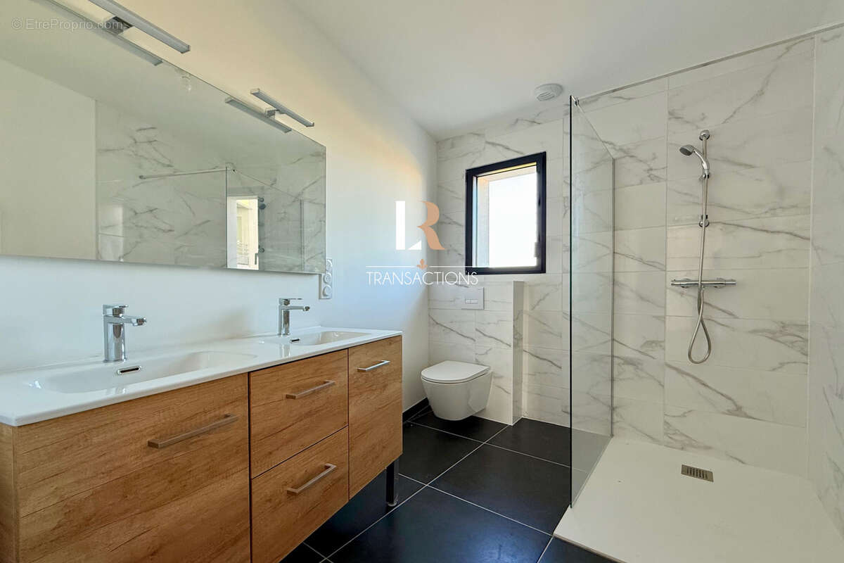 Maison à LA ROCHELLE