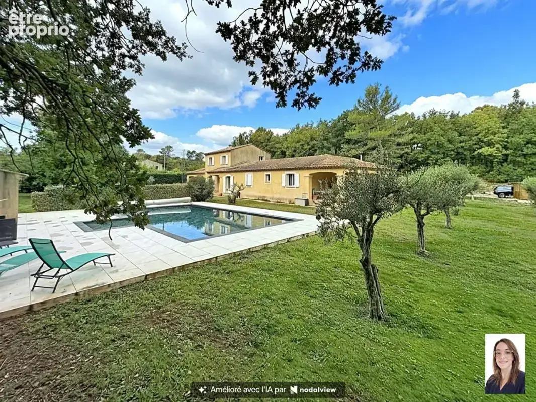 Maison à TOURVES