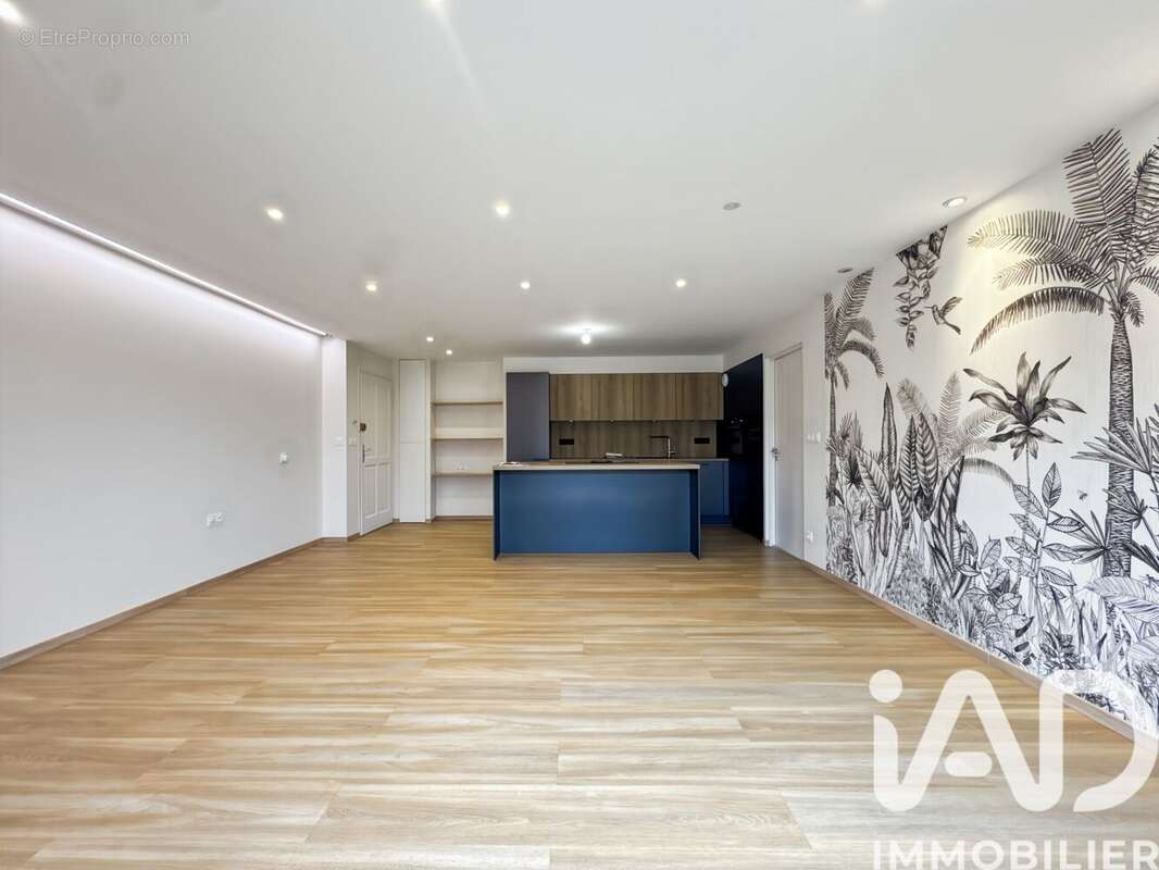 Photo 3 - Appartement à LAVAL